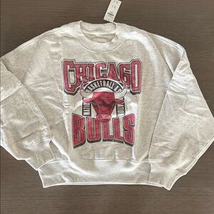 Abercrombie &Finch medium crewneck sweater